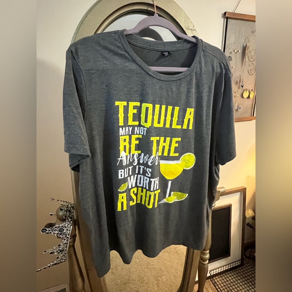 SHEIN Gray and Yellow Graphic Tee